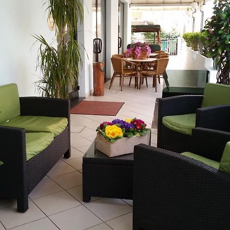 Hotel Santini 里米尼 外观 照片