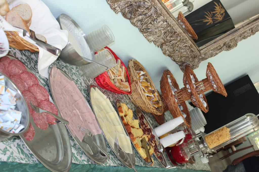 Hotel Santini 里米尼 外观 照片